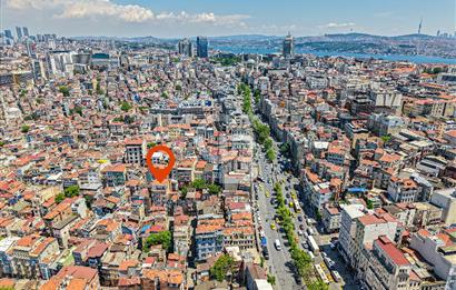 TARLABAŞI BULVARI ATAMAN SOKAKTA 841M2 SATILIK TARİHİ BİNA