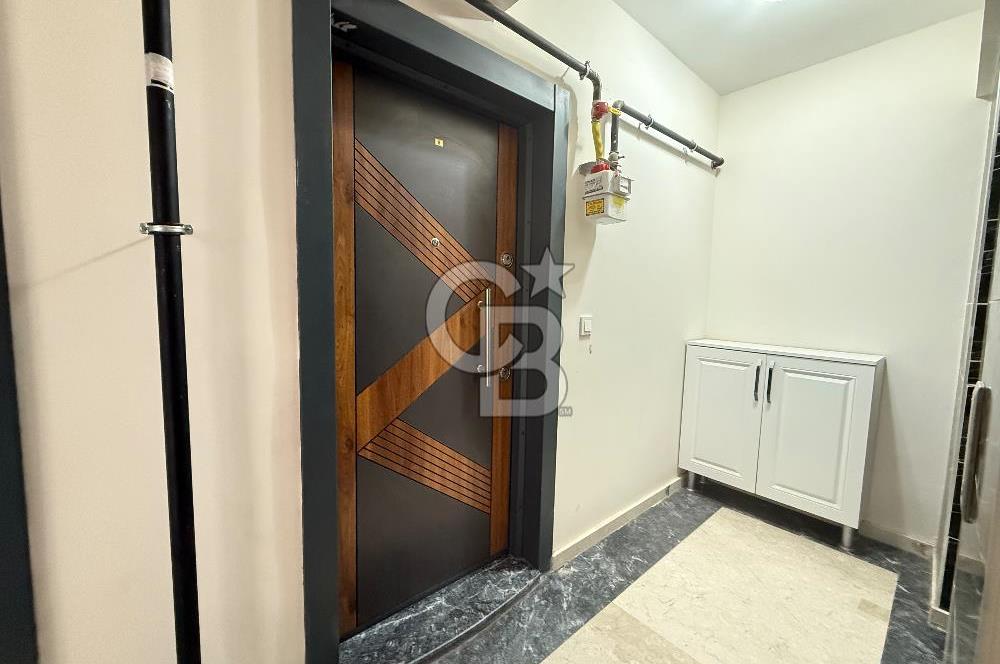 Menemen Seyrek'te Eşyalı 1+1 Satılık Daire