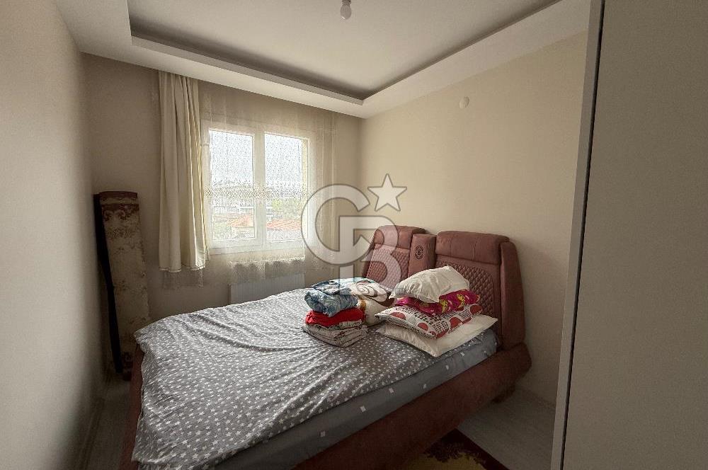 Menemen Seyrek'te Eşyalı 1+1 Satılık Daire
