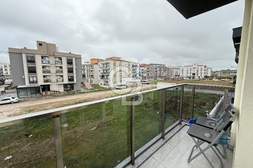 Menemen Seyrek'te Eşyalı 1+1 Satılık Daire