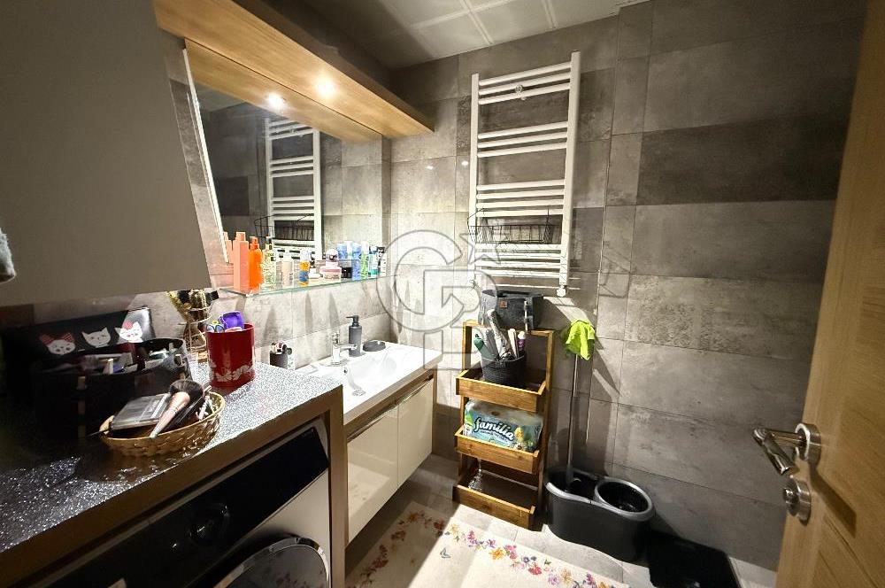 Karşıyaka Demirköprü’de Satılık 4+1 Dubleks Daire