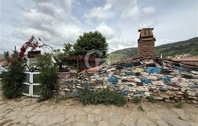 Şirince Köy İçinde Ticari Kullanıma Uygun Satılık Müstakil Ev 272 m2