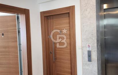 ÇEŞMEDE ENCORE LOFTDA EŞYALI DENİZ MANZARALI HAVUZLU KİRALIK 1+1