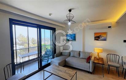 ÇEŞMEDE ENCORE LOFTDA EŞYALI DENİZ MANZARALI HAVUZLU KİRALIK 1+1