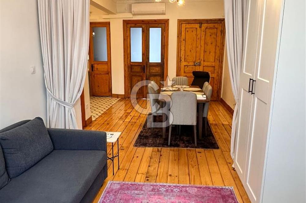 GALATA'DA GLORİA APARTMANINDA YENİ EŞYALI, 2+1 KİRALIK DAİRE