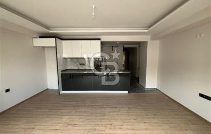 Üçkuyular'a Birkaç Adım Mesafede Satılık Açık Mutfak 2+1 Daire