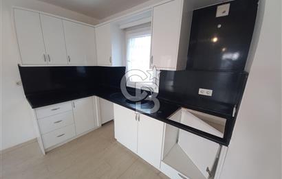 Kemerde Yıllık Kiralık Eşyasız 2+1 Bahçeli Denize Yakın Daire