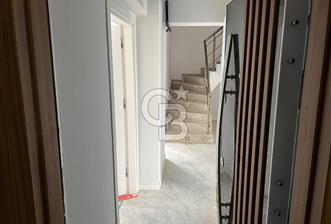 İzmir Menemen Esatpaşa Satılık 5+1 Dubleks Daire