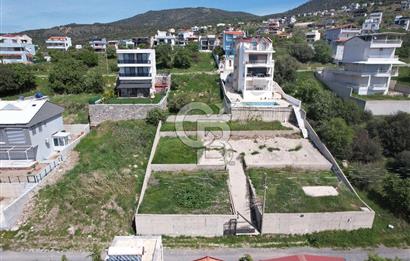 Çandarlı bimeyko yol altı denize yakın 345 m2 arsa 