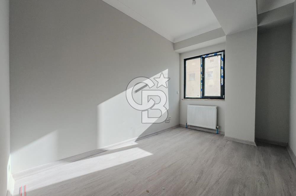 ANAYURT CADDESİNDE KATTA TEK GİRİŞ 2+1 SATILIK DAİRE