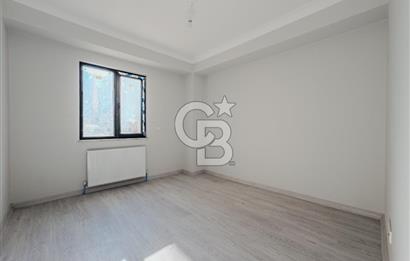 ANAYURT CADDESİNDE KATTA TEK GİRİŞ 2+1 SATILIK DAİRE