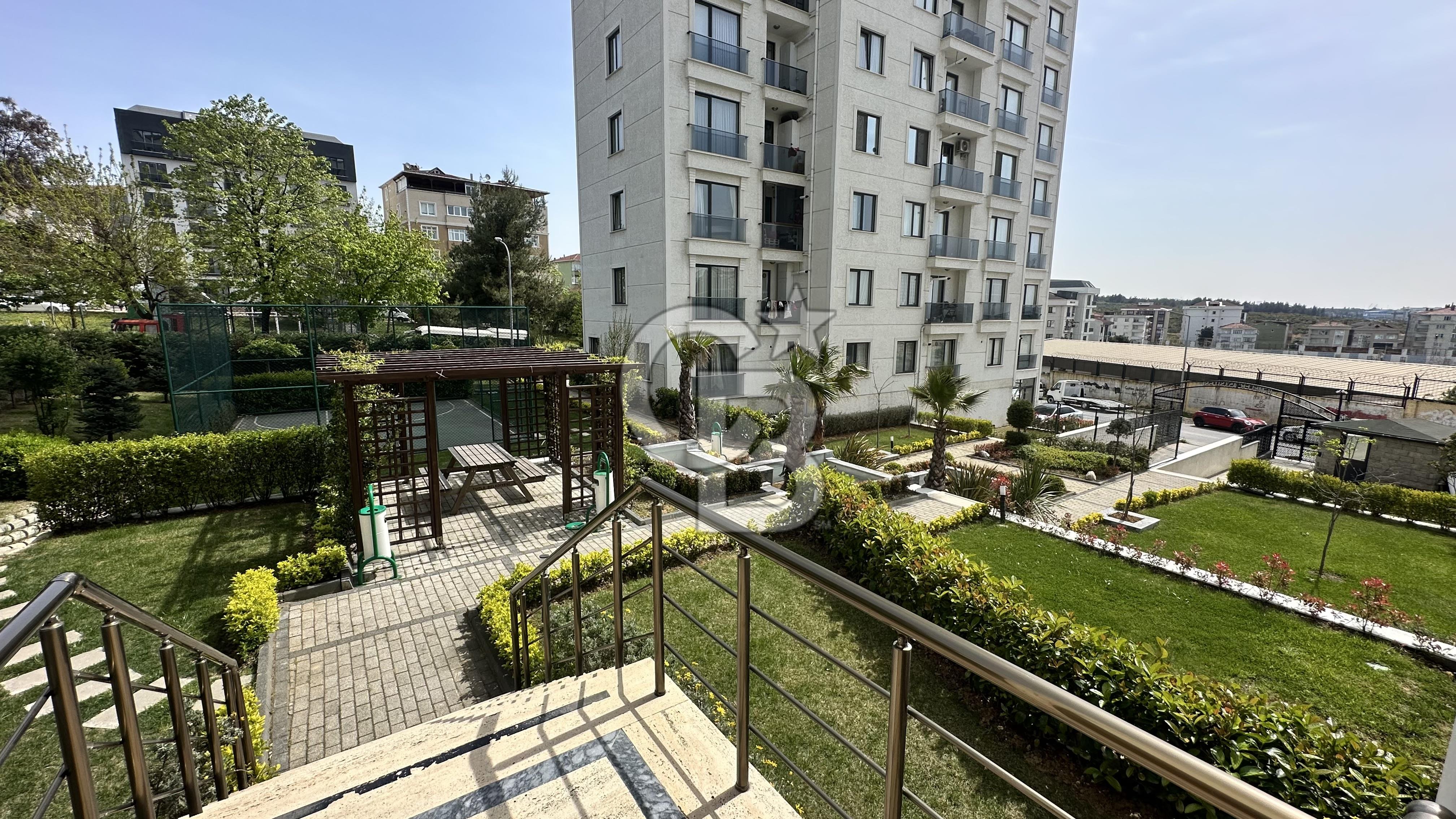 SİTE İÇERİSİNDE TAŞINMAYA HAZIR 2+1 DAİRE