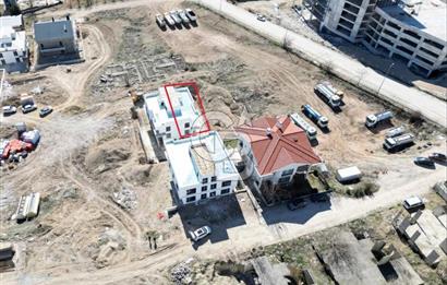 ESKİŞEHİR YOLU ÜSTÜNDE 500M² SATILIK VİLLA