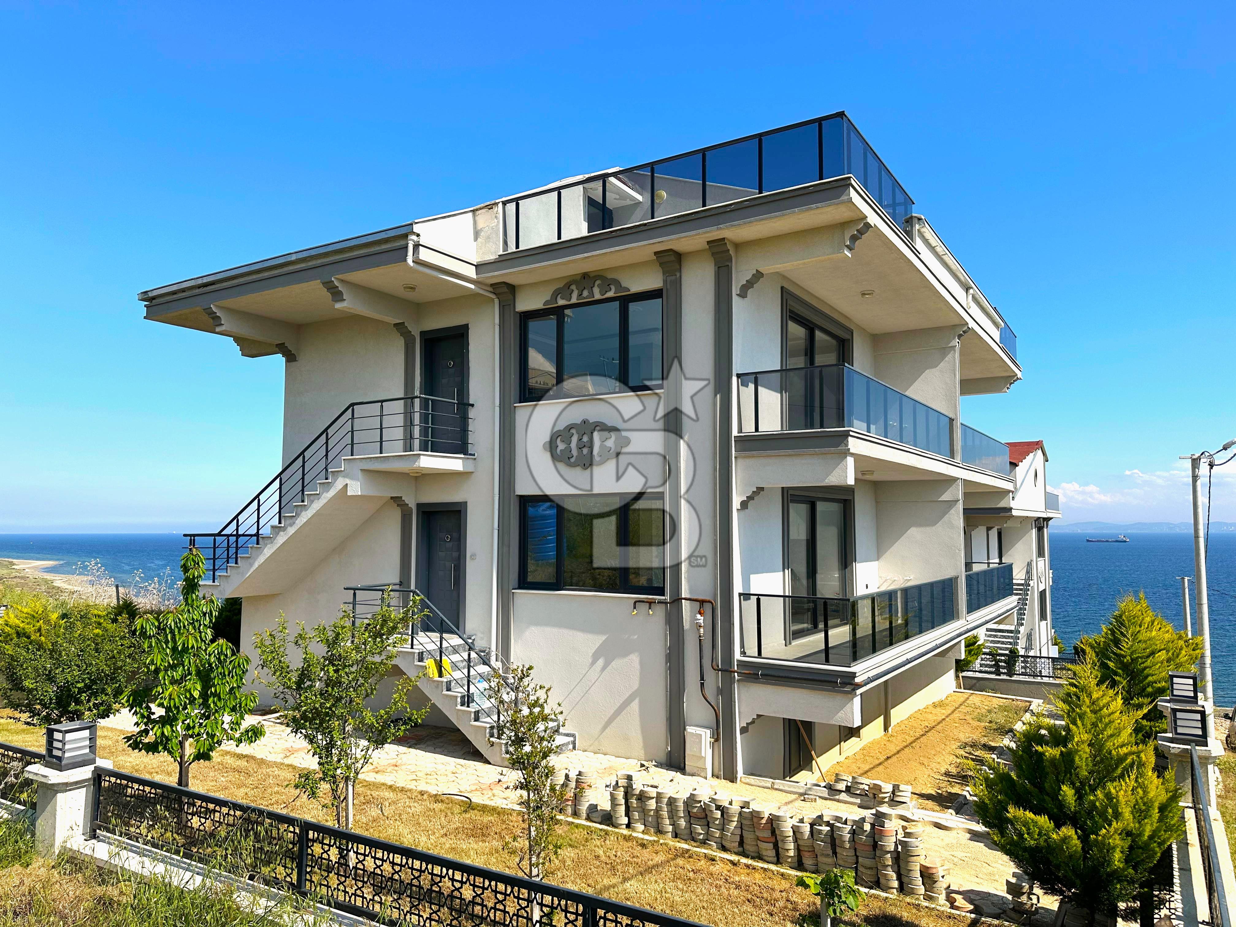 TEKİRDAĞ ŞARKÖY'DE DENİZ MANZARALI DUBLEKS VİLLA SEÇENEKLERİ