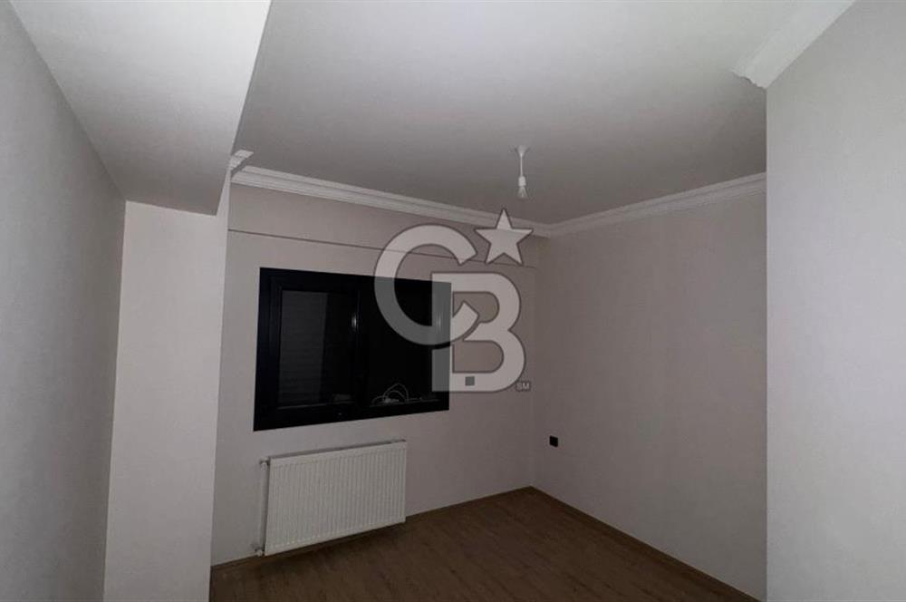 Üçkuyular'a Birkaç Adım Mesafede Satılık Açık Mutfak 1+1 Daire