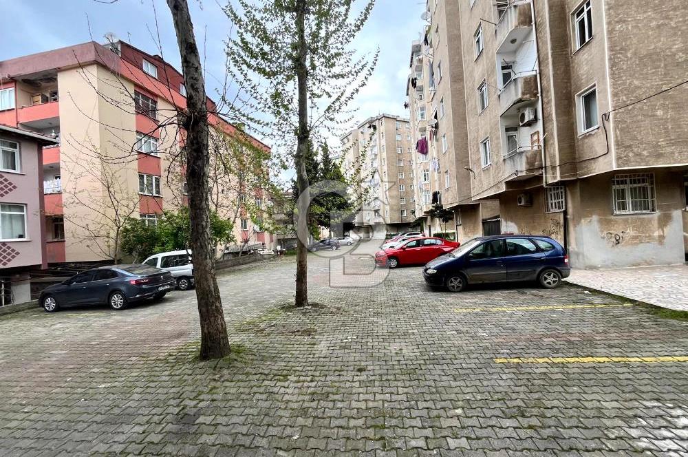 Kartal Esentepede Bahçeli-Site İçinde 3+1 Kiralık Daire!