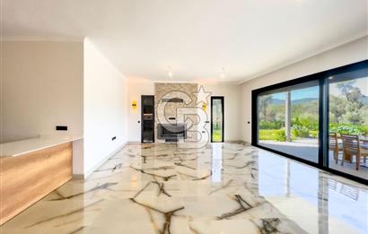 Bodrum Kızılağaç'ta geniş bahçeli havuzlu 3+1 villa ve 2+1 daire