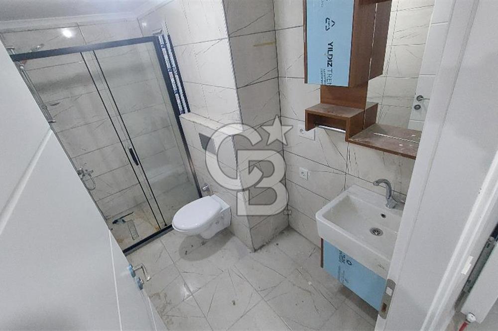 Çekmeköy Merkez mah. Beyazevler Sitesi Sıfır 1+1 Daire