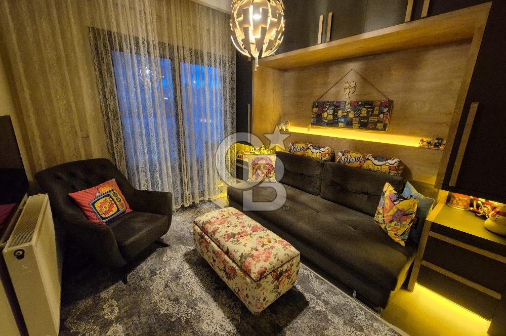 Gaziemirin En Prestijli Sitesinde Full Donanımlı 4+1 Lüks Daire