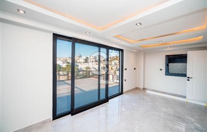 Bodrum Kumbahçe'de Satılık Deniz Manzaralı Müstakil 4+1 Villa