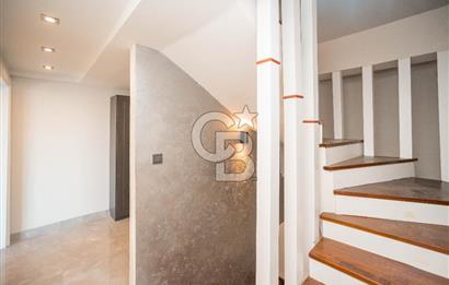 Bodrum Kumbahçe'de Satılık Deniz Manzaralı Müstakil 4+1 Villa