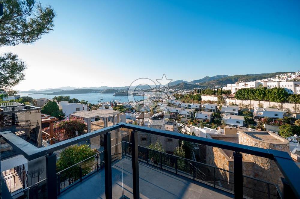 Bodrum Kumbahçe'de Satılık Deniz Manzaralı Müstakil 4+1 Villa