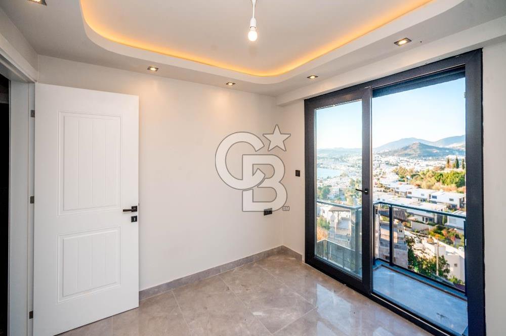 Bodrum Kumbahçe'de Satılık Deniz Manzaralı Müstakil 4+1 Villa