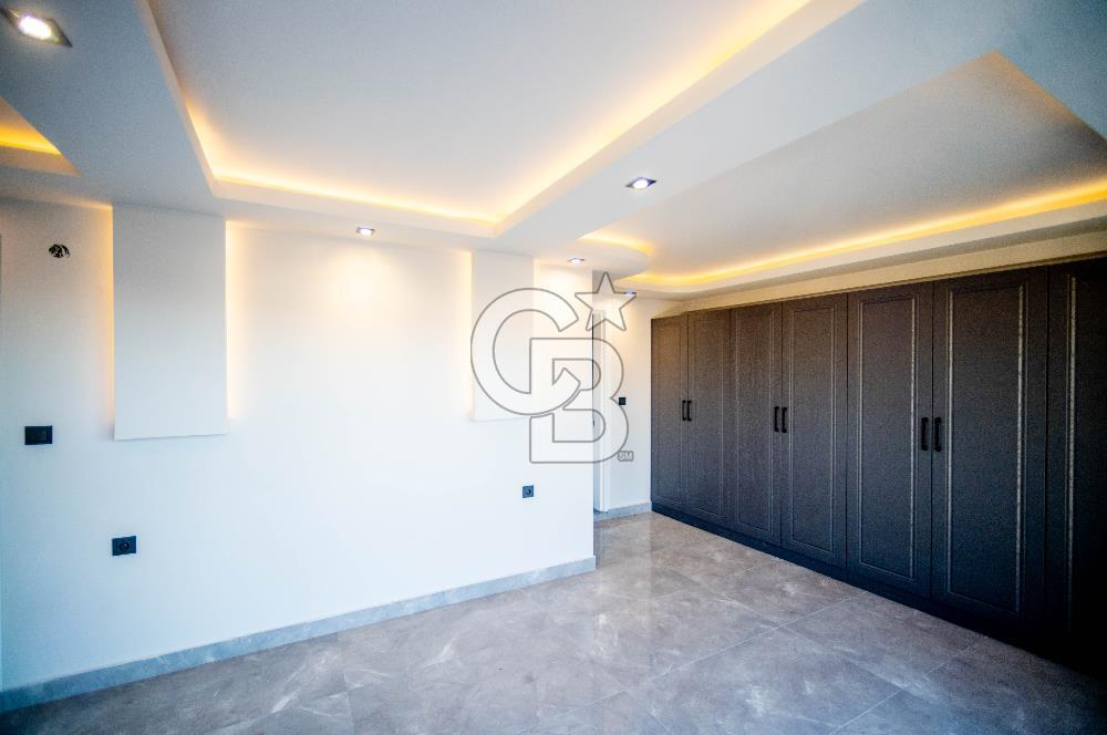 Bodrum Kumbahçe'de Satılık Deniz Manzaralı Müstakil 4+1 Villa