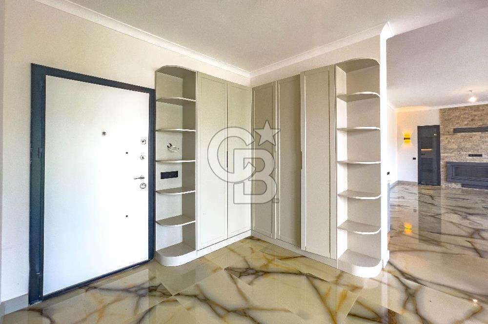 Bodrum Kızılağaç'ta geniş bahçeli havuzlu 3+1 villa ve 2+1 daire