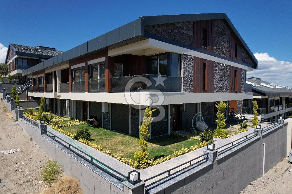 Çandarlının en iyisi deniz ve doğa manzaralı 1+1 daire 