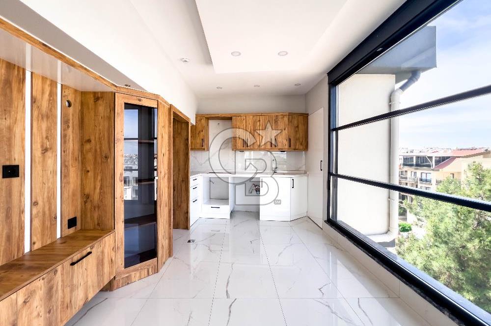 Didim'de Tamamen Yenilenmiş Denize 350 Metre Satılık Apart Otel