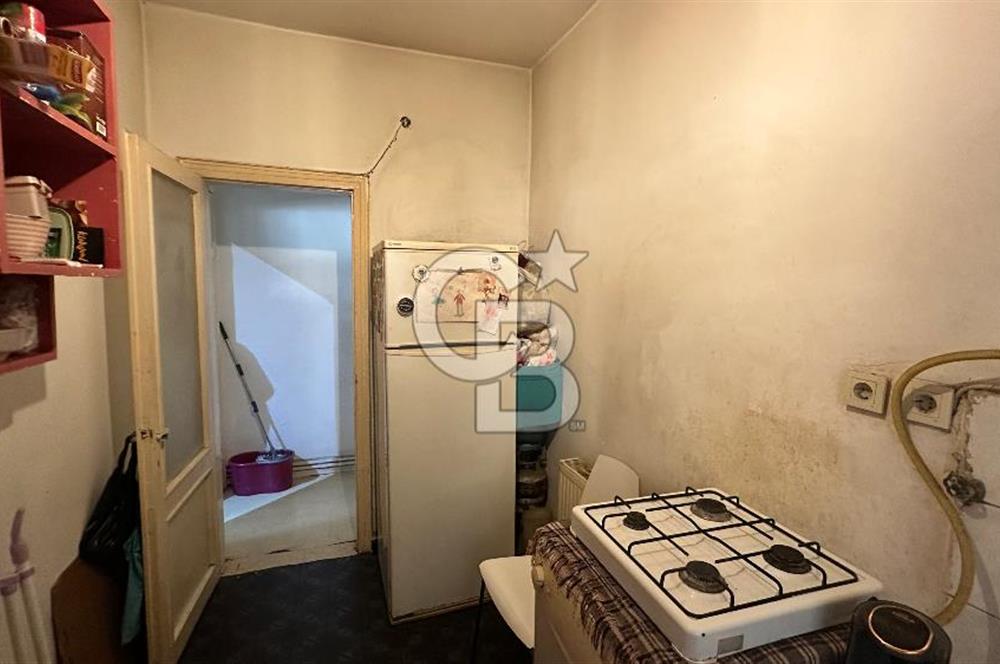 SONER SOKAKTA SATILIK 3+1 DAİRE!
