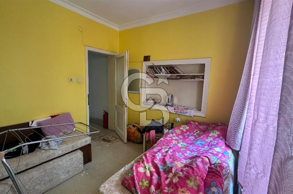 SONER SOKAKTA SATILIK 3+1 DAİRE!