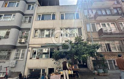 SONER SOKAKTA SATILIK 3+1 DAİRE!