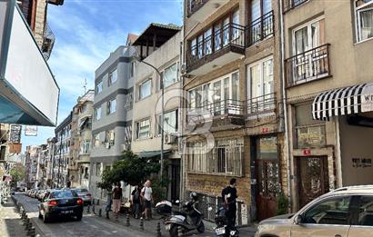 SONER SOKAKTA SATILIK 3+1 DAİRE!