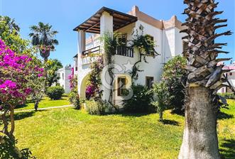 Bodrum, Avta'da Denize 5 Dakika Mesafede Üst Kat 1+1 Daire