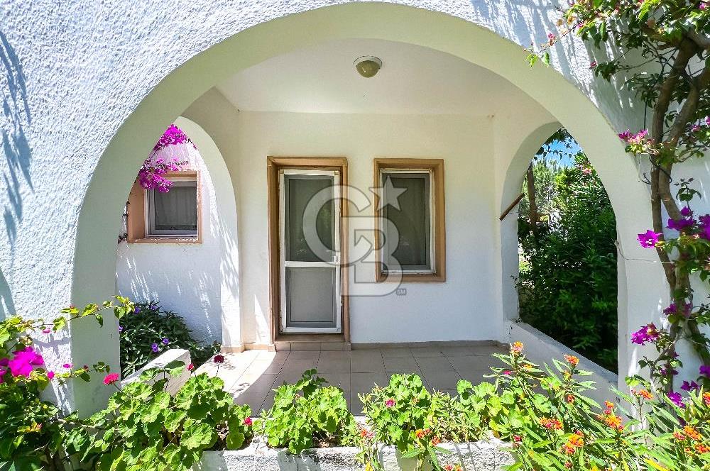 Bodrum, Avta'da Denize 5 Dakika Mesafede Üst Kat 1+1 Daire