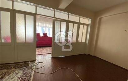 TİRE KURTULUŞ MAHALLESİ ÇARŞI İÇİ ÇİFT CEPHE 2+1 DAİRE