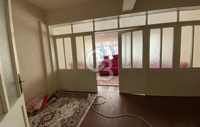 TİRE KURTULUŞ MAHALLESİ ÇARŞI İÇİ ÇİFT CEPHE 2+1 DAİRE