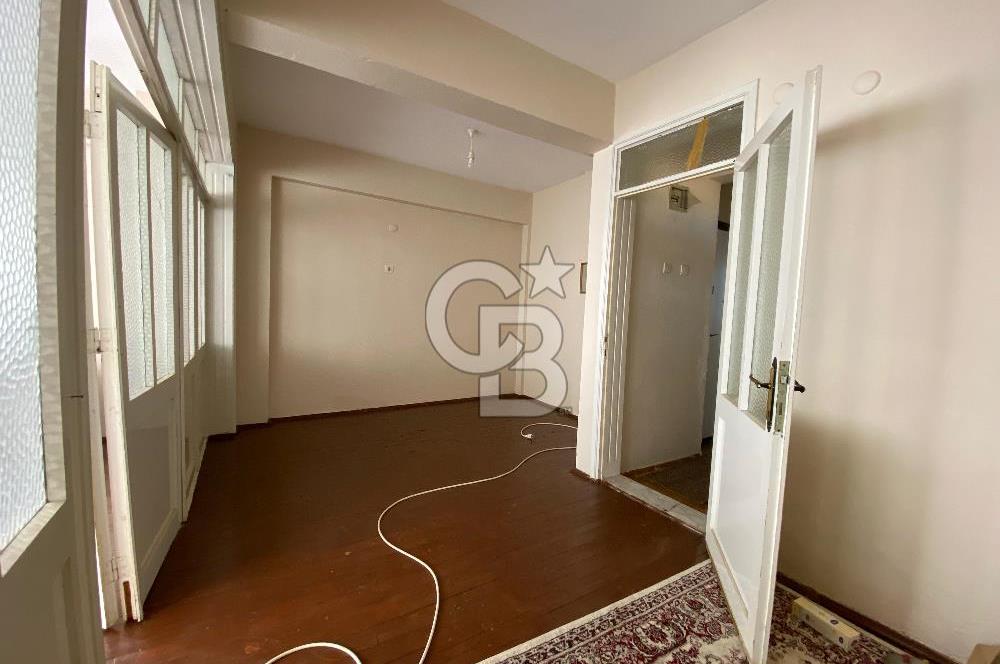 TİRE KURTULUŞ MAHALLESİ ÇARŞI İÇİ ÇİFT CEPHE 2+1 DAİRE