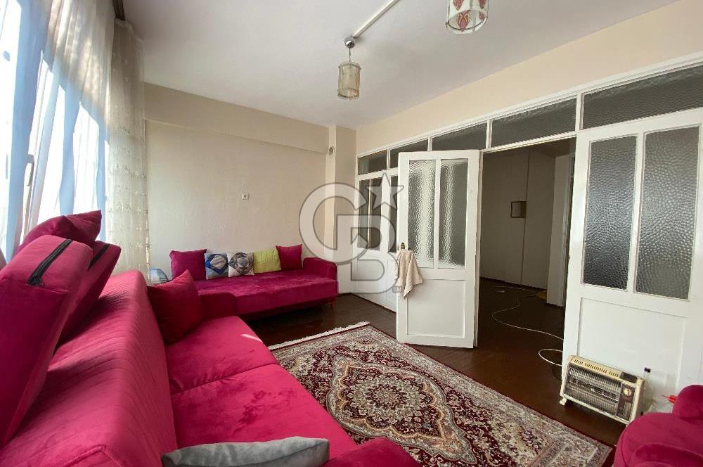 TİRE KURTULUŞ MAHALLESİ ÇARŞI İÇİ ÇİFT CEPHE 2+1 DAİRE