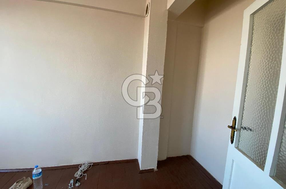 TİRE KURTULUŞ MAHALLESİ ÇARŞI İÇİ ÇİFT CEPHE 2+1 DAİRE