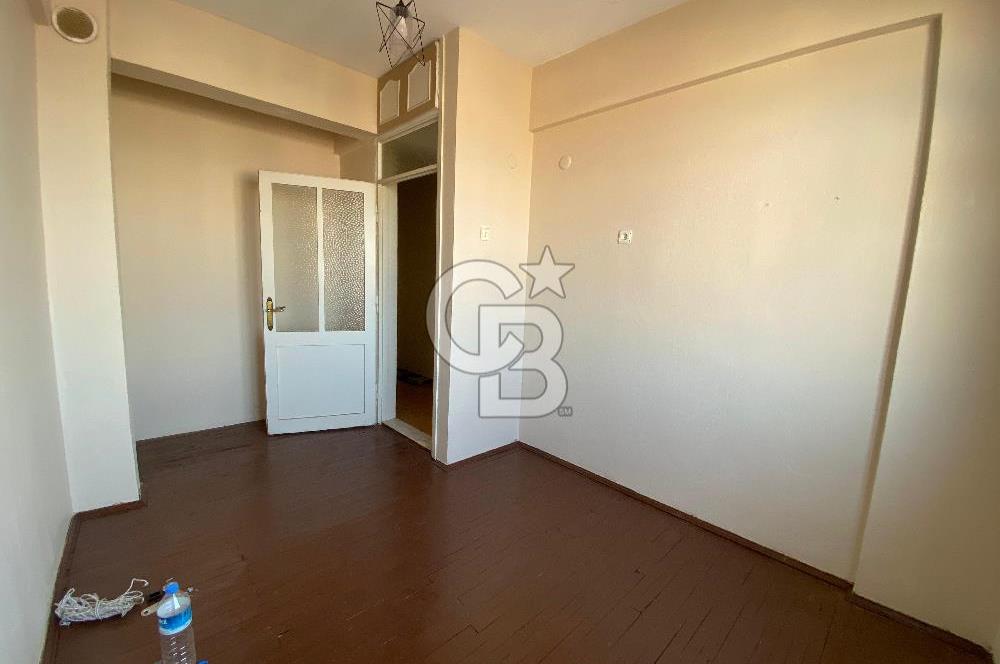 TİRE KURTULUŞ MAHALLESİ ÇARŞI İÇİ ÇİFT CEPHE 2+1 DAİRE