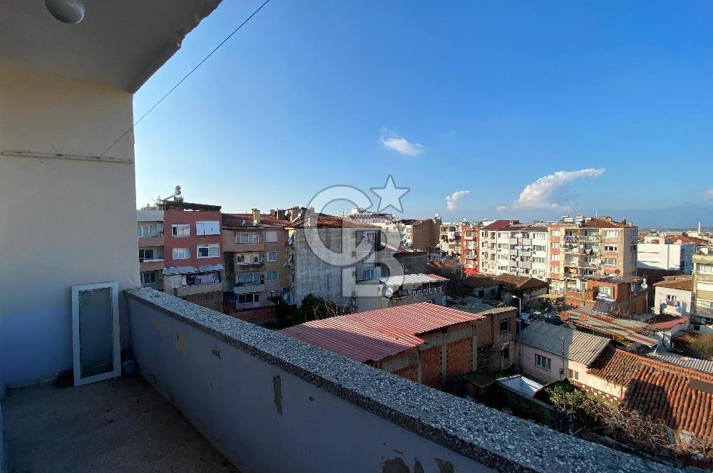 TİRE KURTULUŞ MAHALLESİ ÇARŞI İÇİ ÇİFT CEPHE 2+1 DAİRE