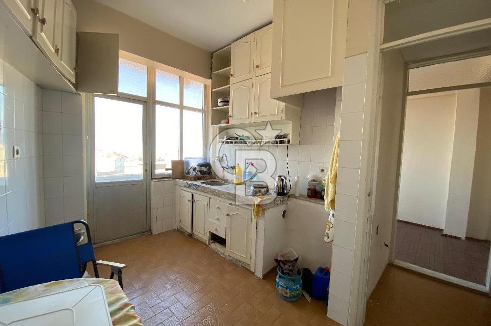 TİRE KURTULUŞ MAHALLESİ ÇARŞI İÇİ ÇİFT CEPHE 2+1 DAİRE
