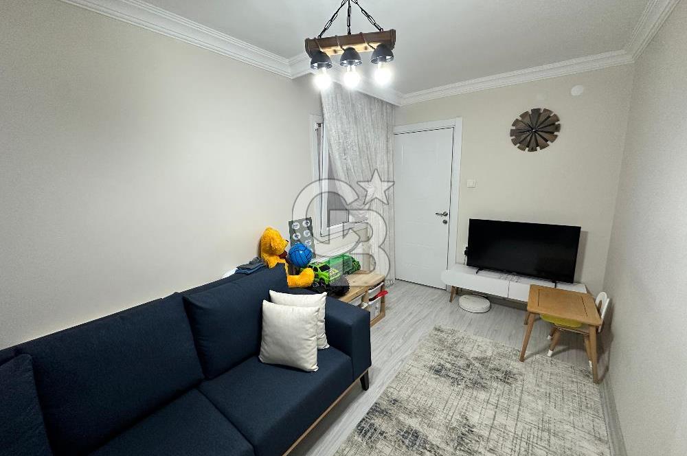 Gaziemir Belediyesi Karşısında, 2+1 Tadilatlı Satılık Daire