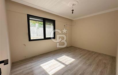 Foça Kazım Dirik Mahallesinde Kiralık Bahçe Katı 3+1 Daire