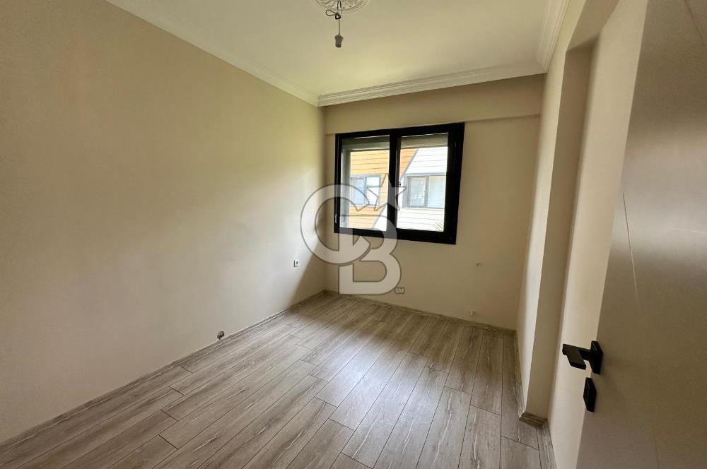 Foça Kazım Dirik Mahallesinde Kiralık Bahçe Katı 3+1 Daire