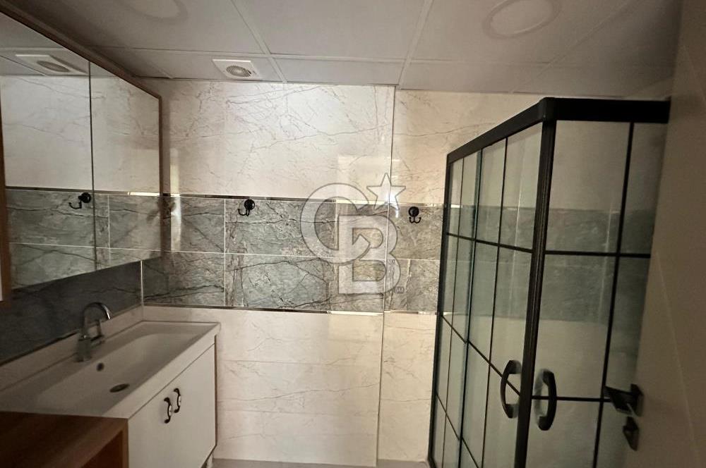 Foça Kazım Dirik Mahallesinde Kiralık Bahçe Katı 3+1 Daire