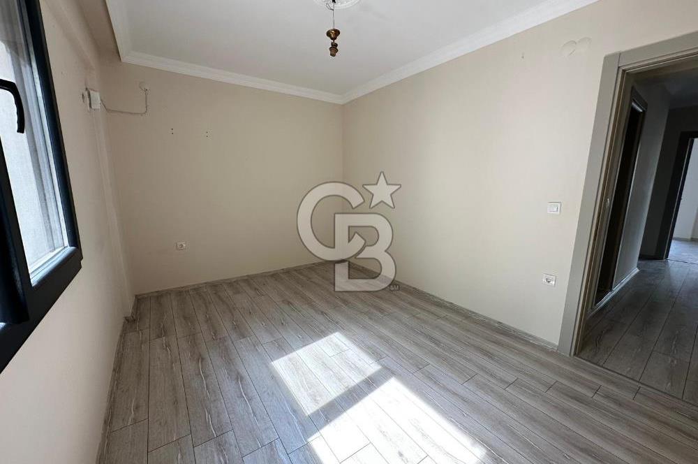 Foça Kazım Dirik Mahallesinde Kiralık Bahçe Katı 3+1 Daire